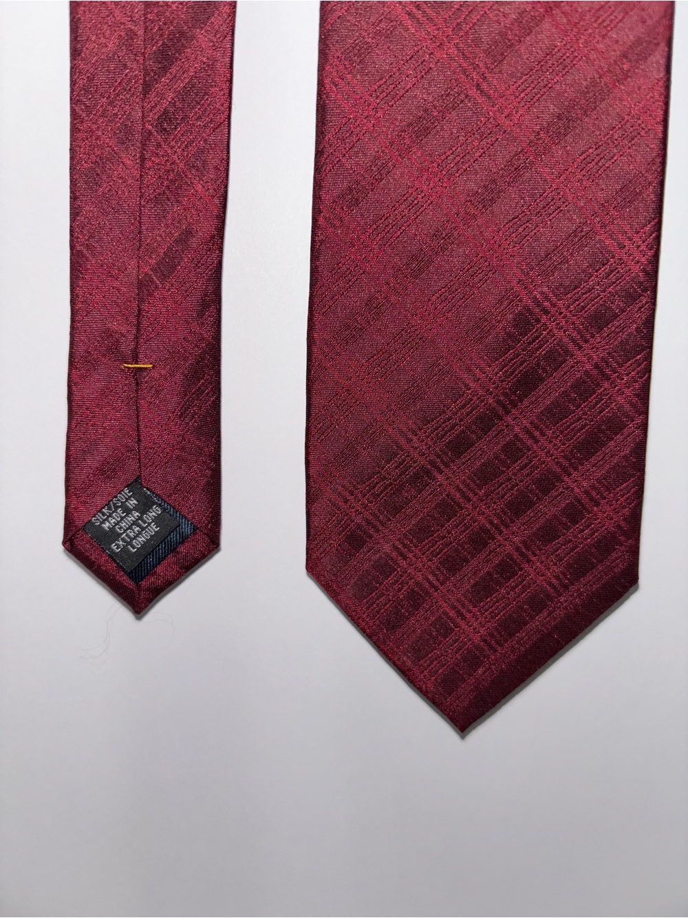 Joseph Abboud Designer Mens Extra Long XL Necktie 100% Silk Burgundy New Tags